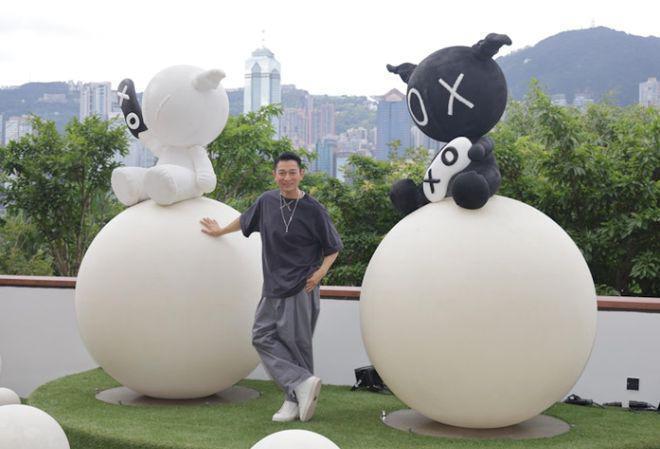 刘德华曝光11岁女儿画作，赞女儿是艺术家还遗传唱歌天分