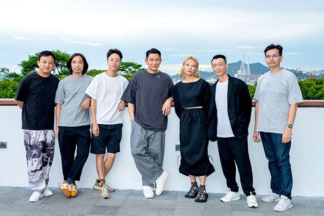 刘德华曝光11岁女儿画作，赞女儿是艺术家还遗传唱歌天分