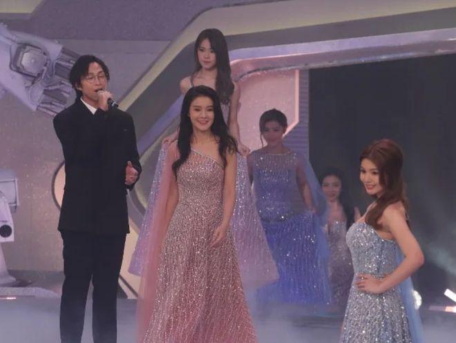 港姐黑幕风波？佳丽喊话：早知进不了十强，很荒唐的一件事