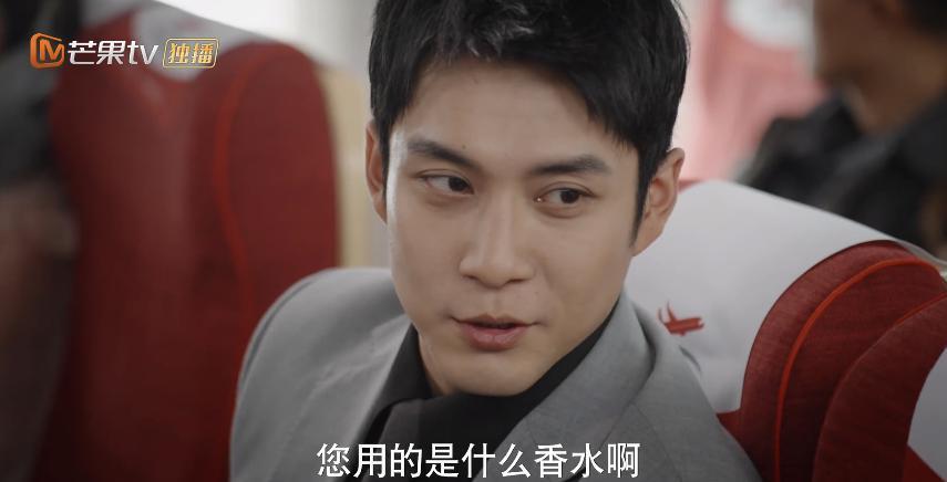 这么能装，他不嫌累啊？？