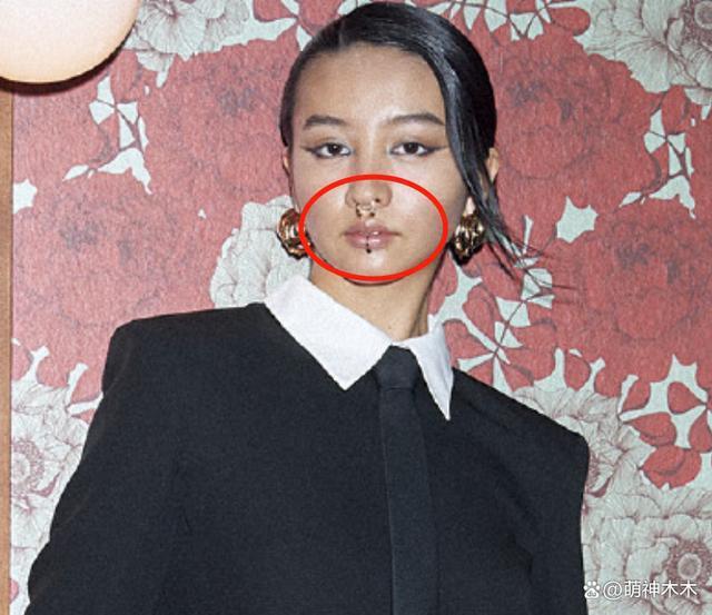 木村光希硬照翻车，发型贴头皮妆感显脏，鼻环透视装一言难尽