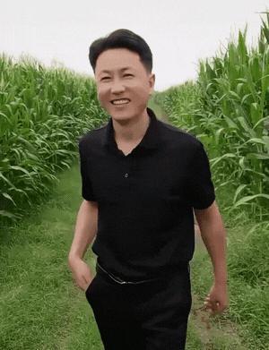 又土又甜的直男收割机，居然是中年人自己的易梦玲？