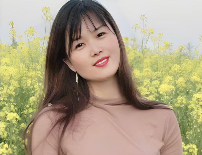 又土又甜的直男收割机，居然是中年人自己的易梦玲？