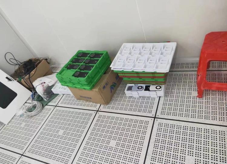 华为Mate 60真机曝光，或将与iPhone15同日发布，余承东硬刚库克胜算有几分
