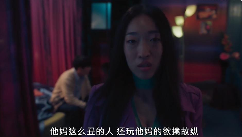 这假脸网红，不该被捧成国民偶像
