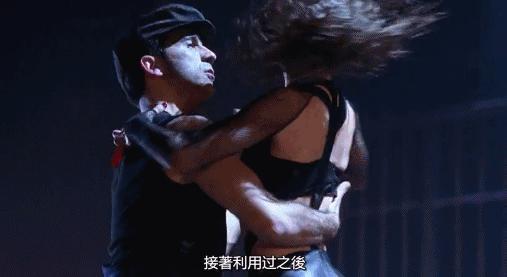 这假脸网红，不该被捧成国民偶像