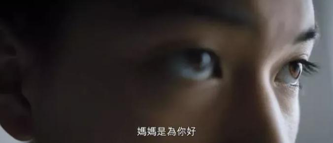 她这魔幻热搜，又逼疯了全网