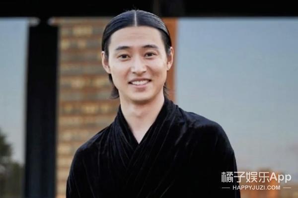 好久不见菅田将晖了，结婚两年略沧桑？