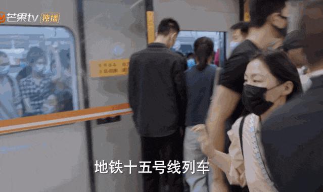 这么夸张？整部剧的人，一个比一个能装！