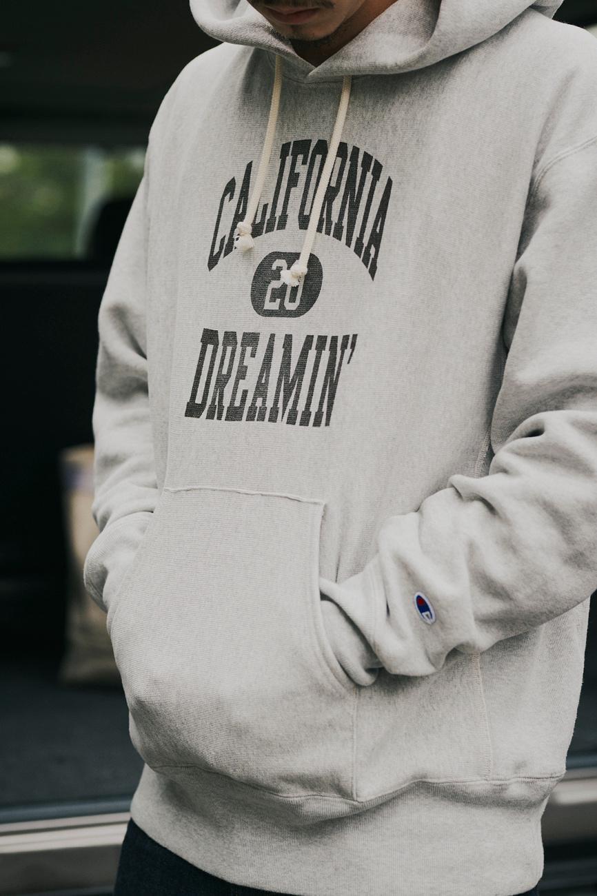 ChatGPT 企业版发布 / iPhone 15 Pro Max 本周开始大量出货 / 马斯克直播亲测特斯拉自动驾驶