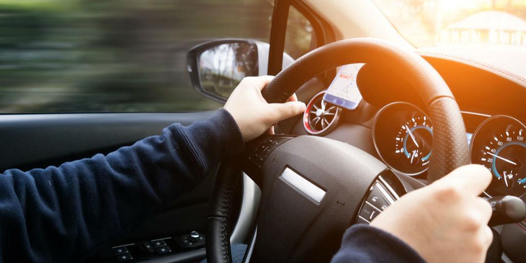 滴滴把造车方向盘交给小鹏