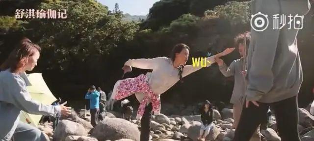 47岁舒淇，身材逆天了