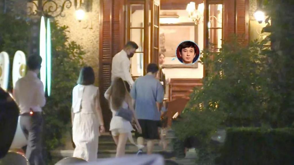 王思聪深夜带美女回家，穿7千元上衣醉酒摇晃，撞脸李小璐