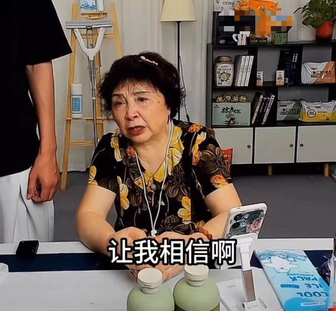 曝盛海琳因保健品被骗500万，一度情绪崩溃，拼命直播养娃