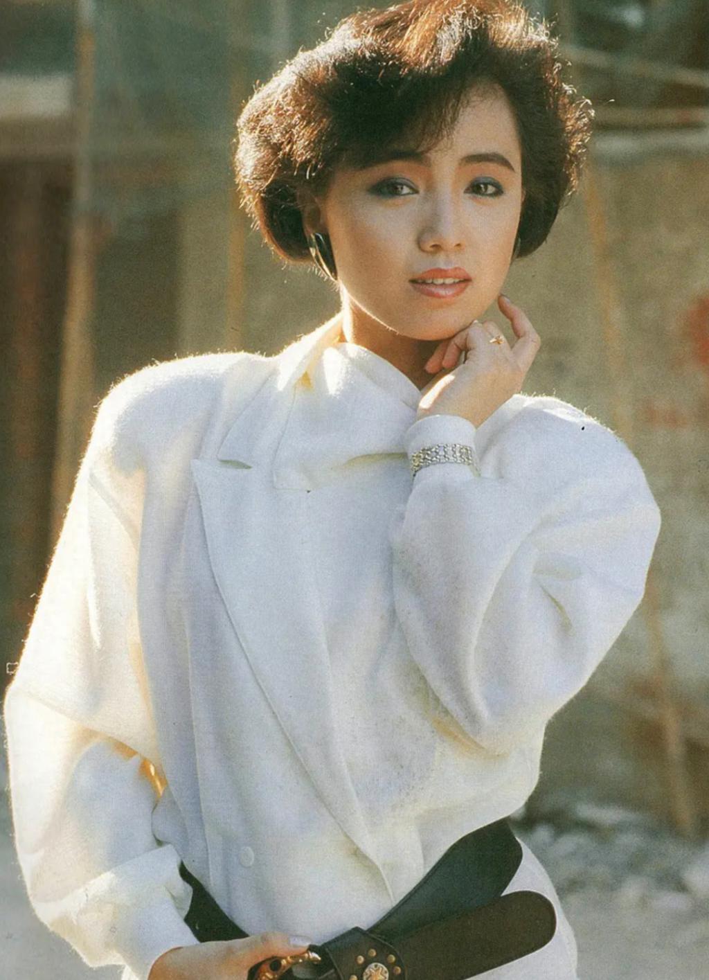 “小翁美玲”的肆意人生