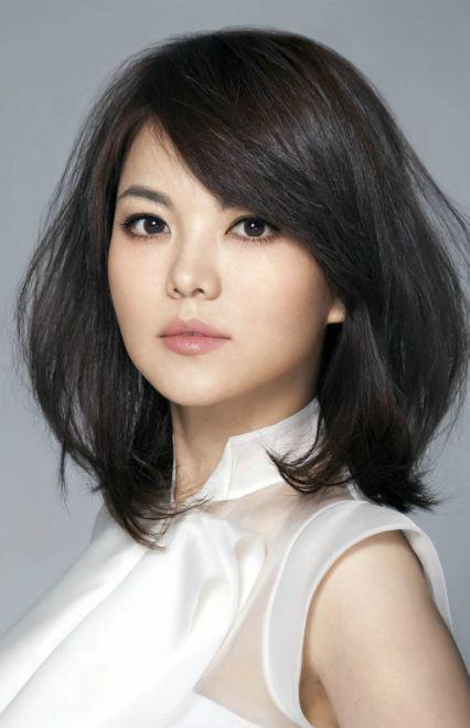 李湘没移民！发文称自己没买过伦敦的房子，与女儿爱四处旅游