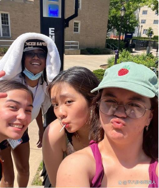 王诗龄后,多多和天天也出国了,为什么星二代集体“出逃”