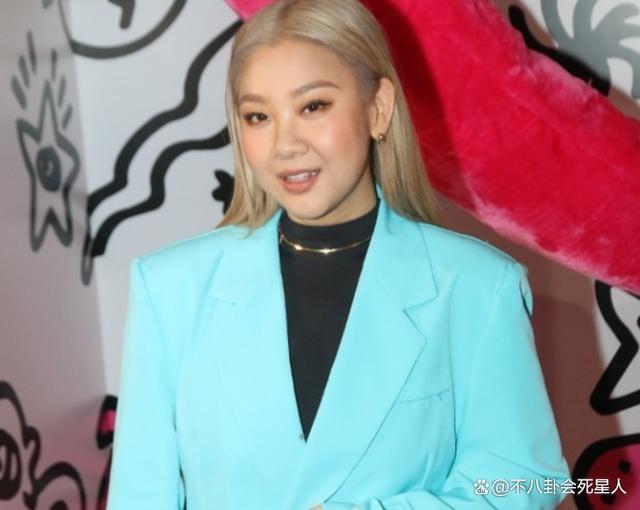 王诗龄后,多多和天天也出国了,为什么星二代集体“出逃”