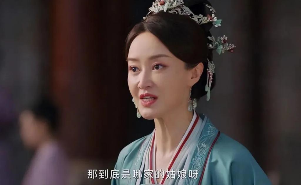 她曾是央视最美主持人，辞职后当演员嫁二婚总裁，如今怎样了