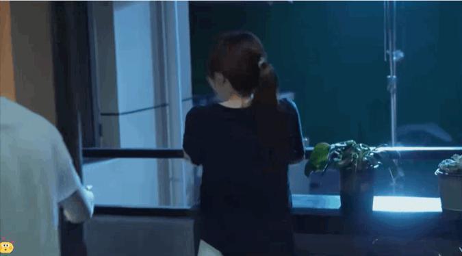 狗仔爆秦岚悄悄跑儿科？秦岚与魏大勋引猜测