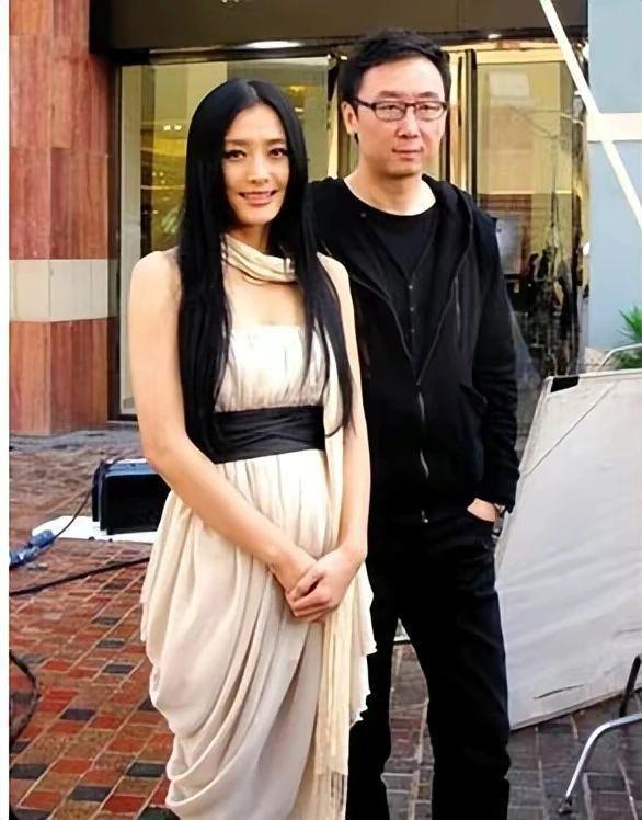 狗仔爆秦岚悄悄跑儿科？秦岚与魏大勋引猜测