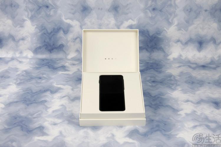 “小折叠”也有大影像，OPPO Find N3 Flip首发测评