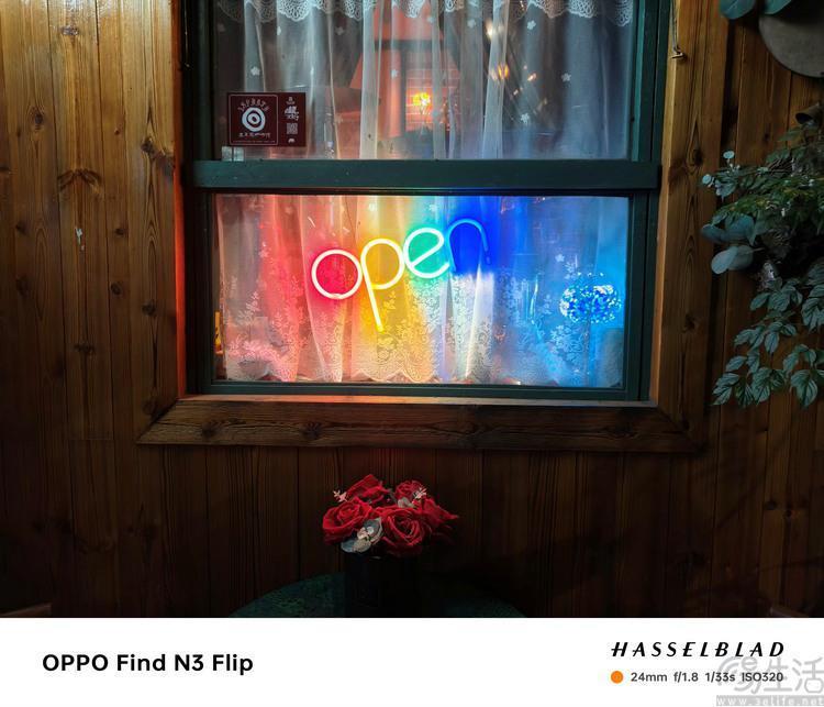 “小折叠”也有大影像，OPPO Find N3 Flip首发测评
