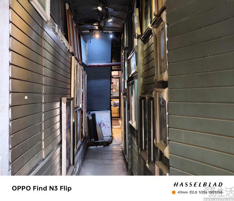 “小折叠”也有大影像，OPPO Find N3 Flip首发测评