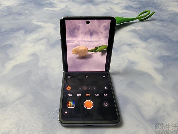 “小折叠”也有大影像，OPPO Find N3 Flip首发测评