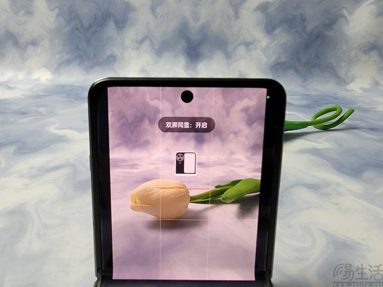 “小折叠”也有大影像，OPPO Find N3 Flip首发测评