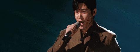 林志颖车祸一年后舞台首秀！网友：一夜老了10岁……