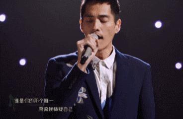 林志颖车祸一年后舞台首秀！网友：一夜老了10岁……