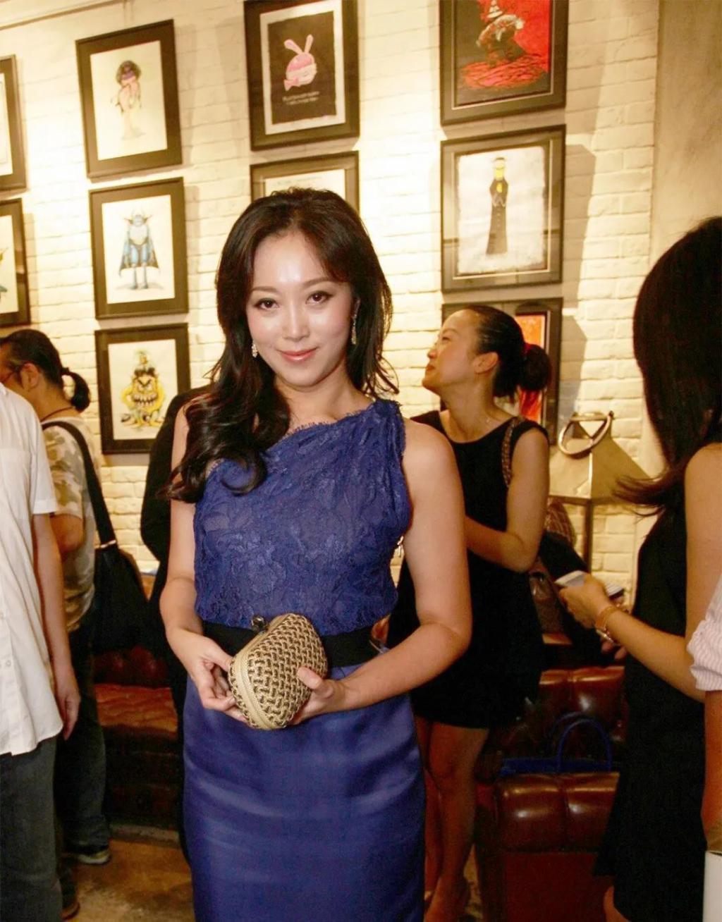 独揽70亿养出太子女？正宫怎么应对豪门出轨男和外室夹击？