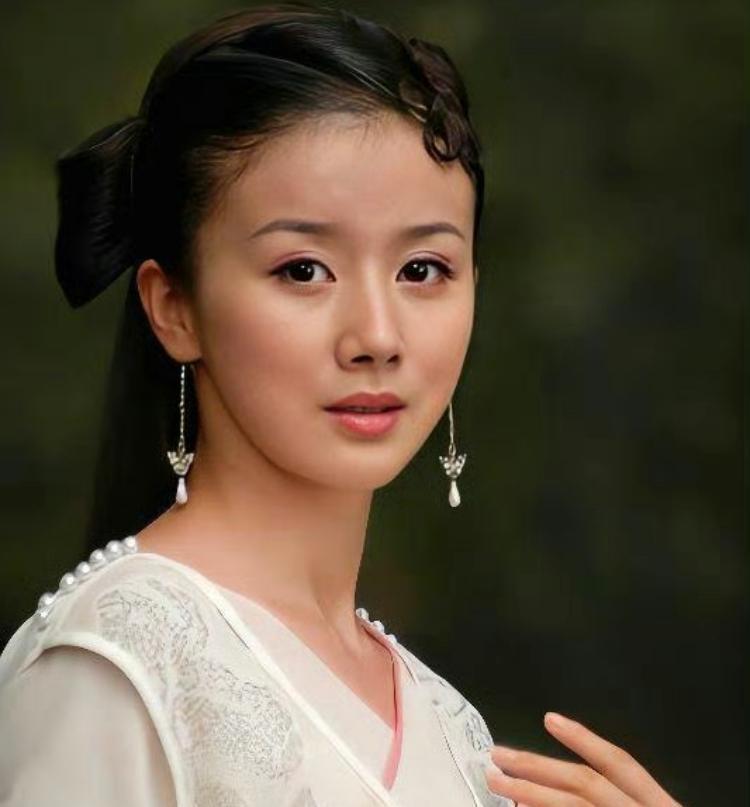 演员孙菲菲自曝：娱乐圈的霸凌事件，我是亲历者