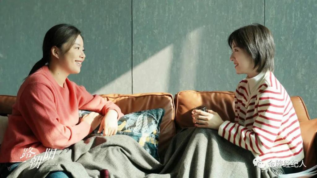 《一路朝阳》冷焰火的热效应