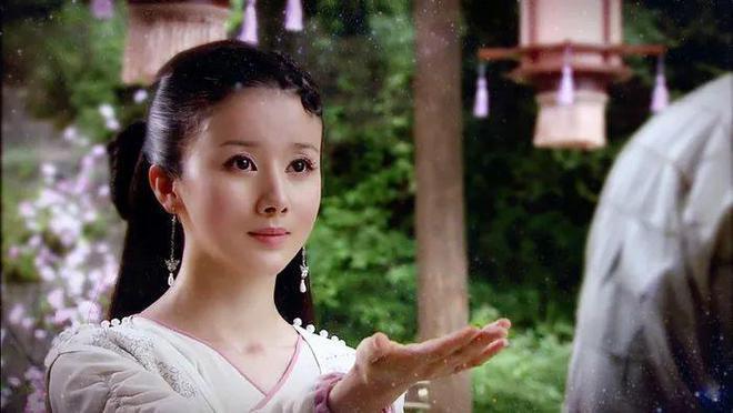 孙菲菲被霸凌事件波及6人！王阳道歉知名导演被扒