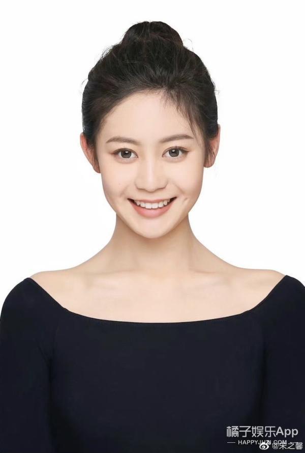 还记得《乡村爱情》宋晓峰吗？女儿颜值这么高！