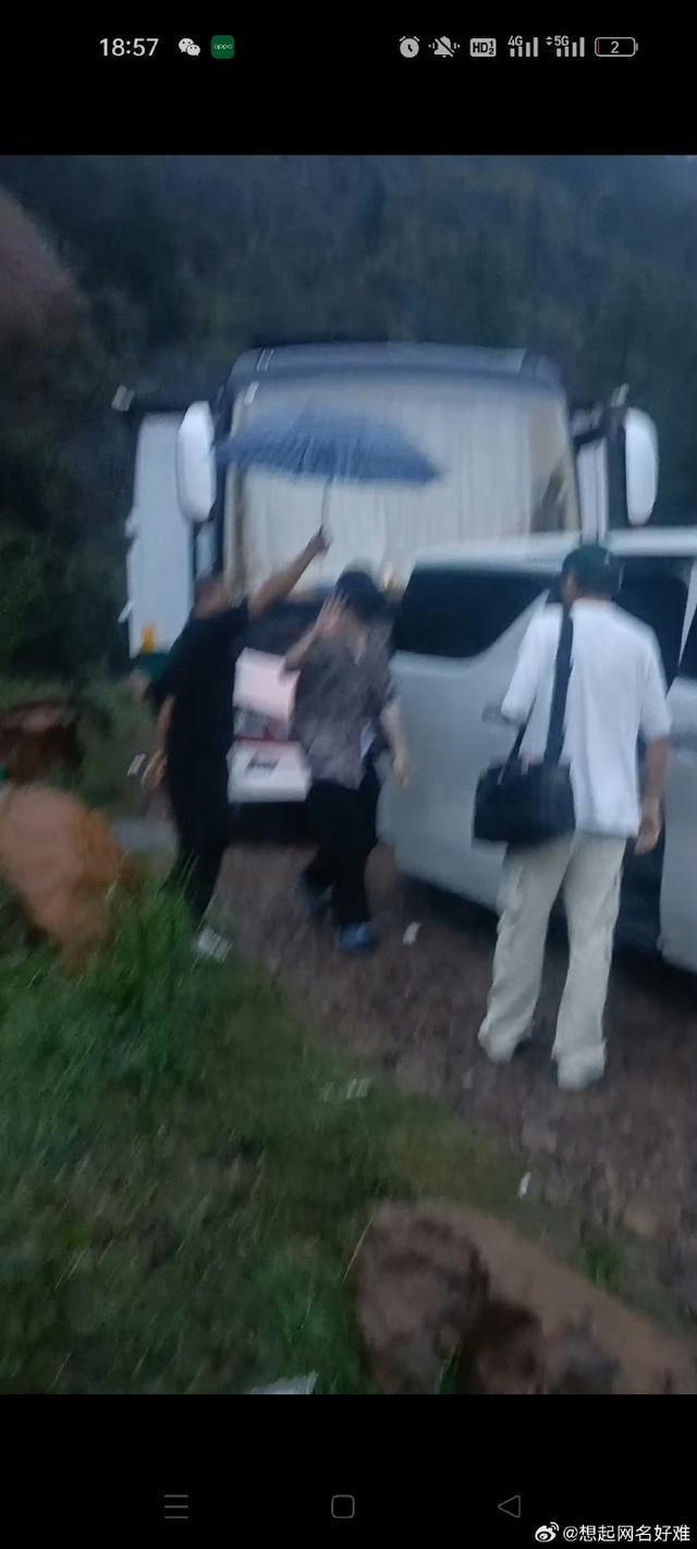 曾舜晞拍打戏摔倒受伤 粉丝对接号报平安称已无大碍