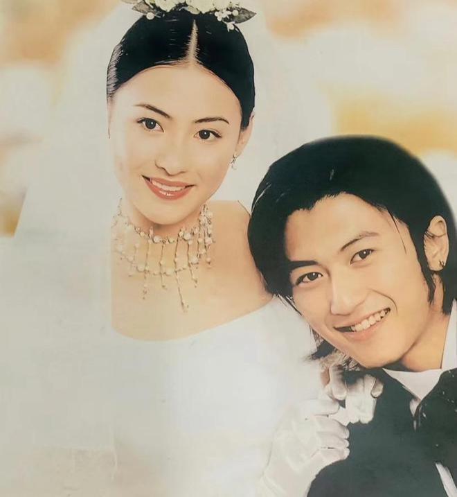 43岁谢霆锋独自在港庆生，王菲低调返京未出席