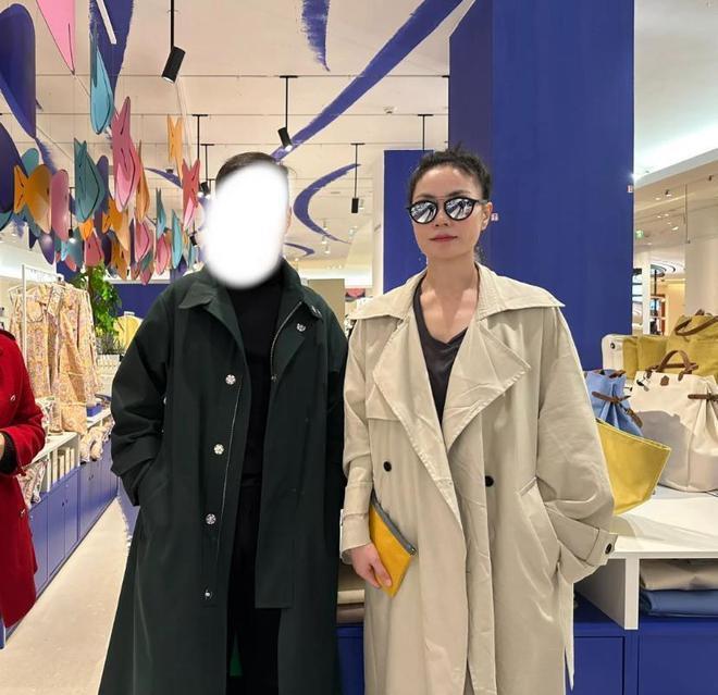 43岁谢霆锋独自在港庆生，王菲低调返京未出席