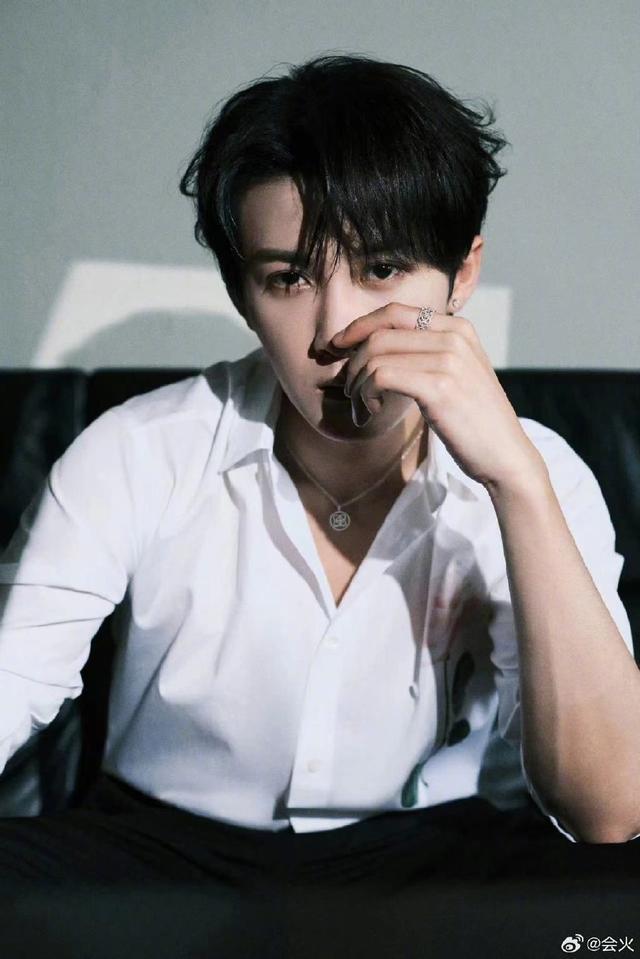 张颂文评价檀健次孙阳 称其喜欢钻研表演的学问