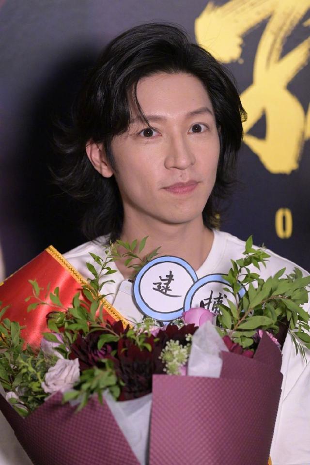 张颂文评价檀健次孙阳 称其喜欢钻研表演的学问