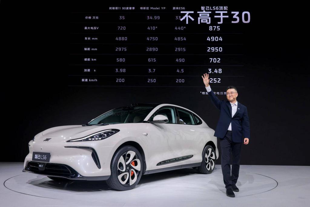 降价求量，顾不上媒体的车企们，在成都车展赤身肉搏