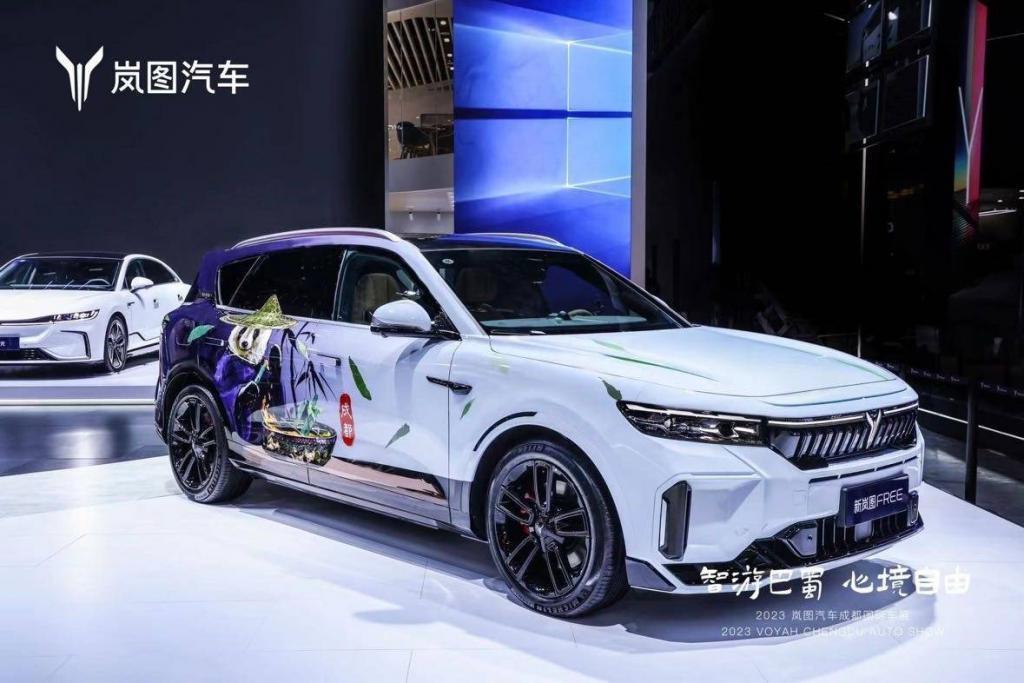 降价求量，顾不上媒体的车企们，在成都车展赤身肉搏