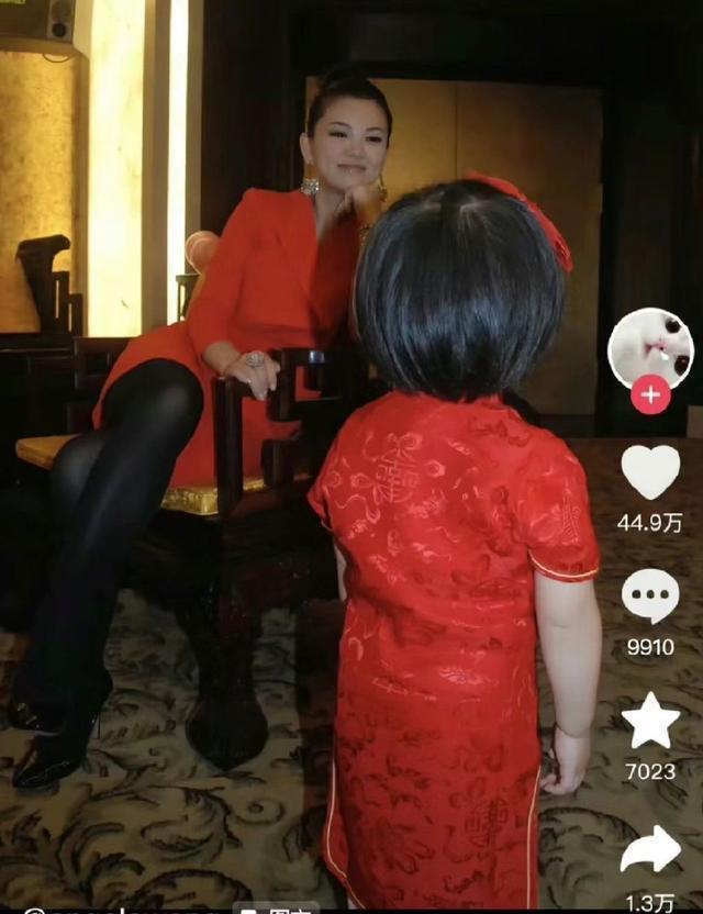 李湘发文回应工作状态 称自己已经退休接下来享受生活