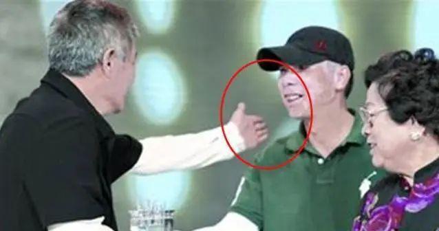 最近新戏播出都说他宝刀未老，但他的黑历史却是五花八门？