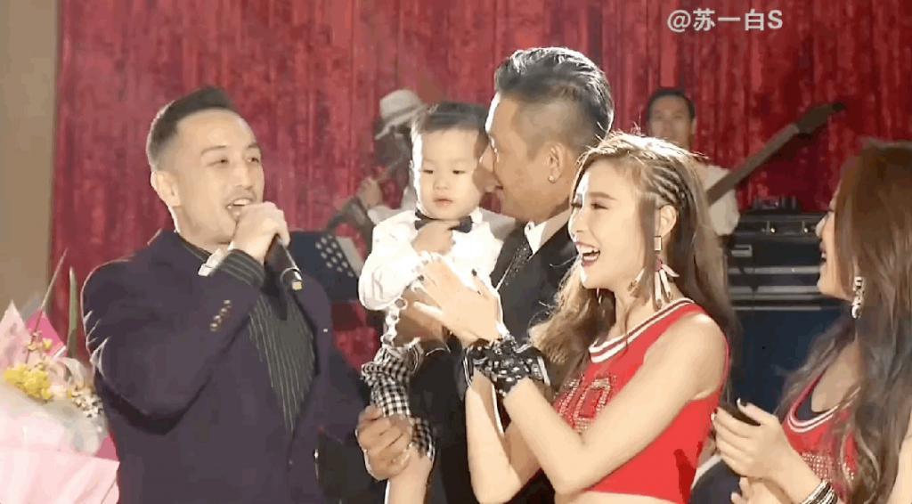 看起来毫无建树的综艺咖阔太弟弟，家族竟是部台北娱乐编年史