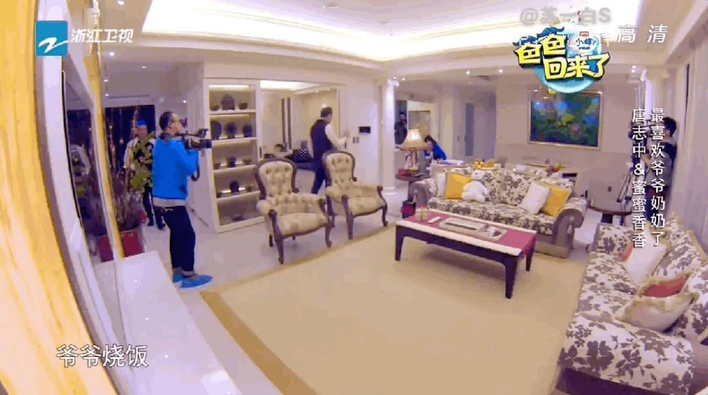 看起来毫无建树的综艺咖阔太弟弟，家族竟是部台北娱乐编年史