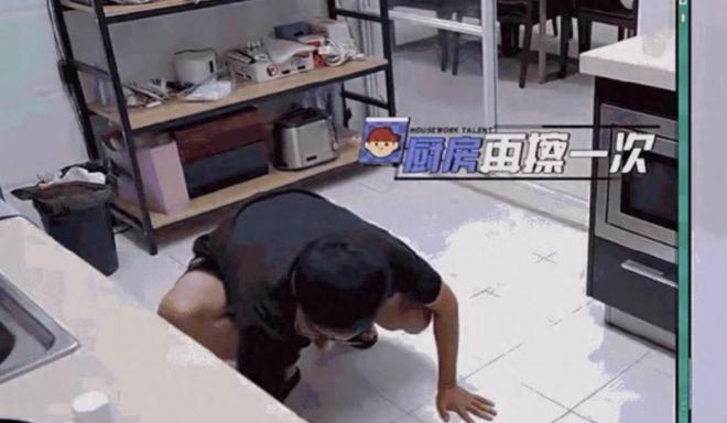 李维嘉为何单身？看完他的独居生活，我明白了