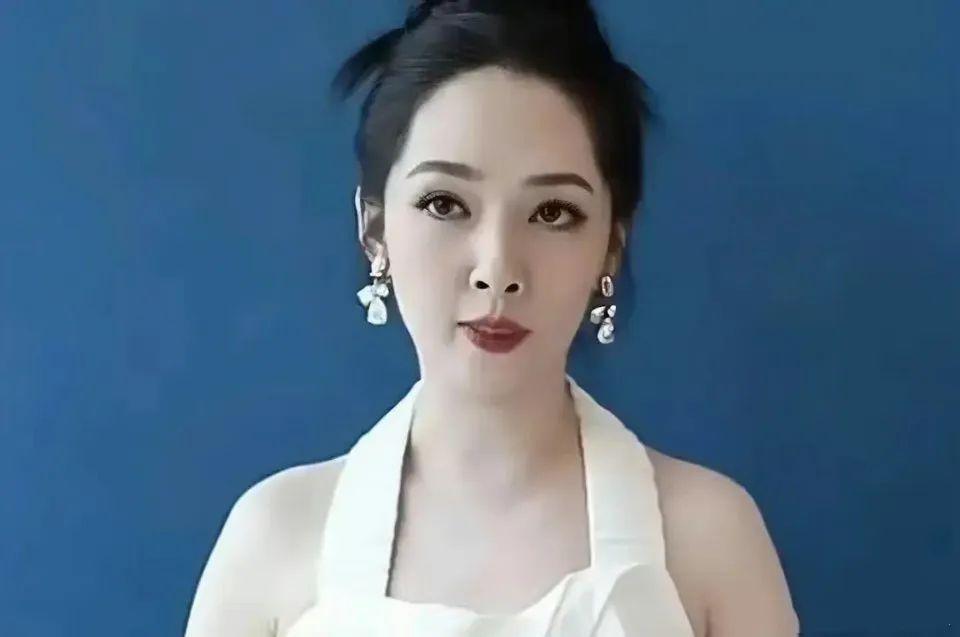 嫁豪门，就该像她这样？